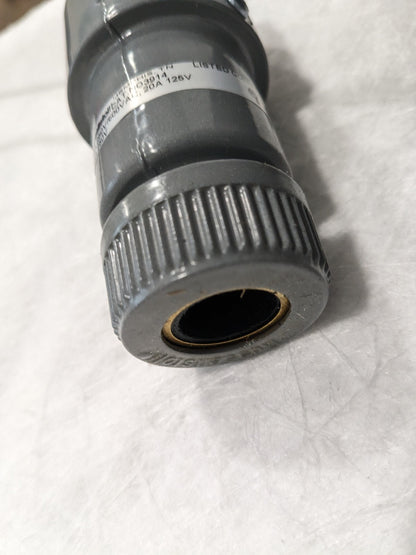 Thomas & Betts Russellstoll Female Connector 3914