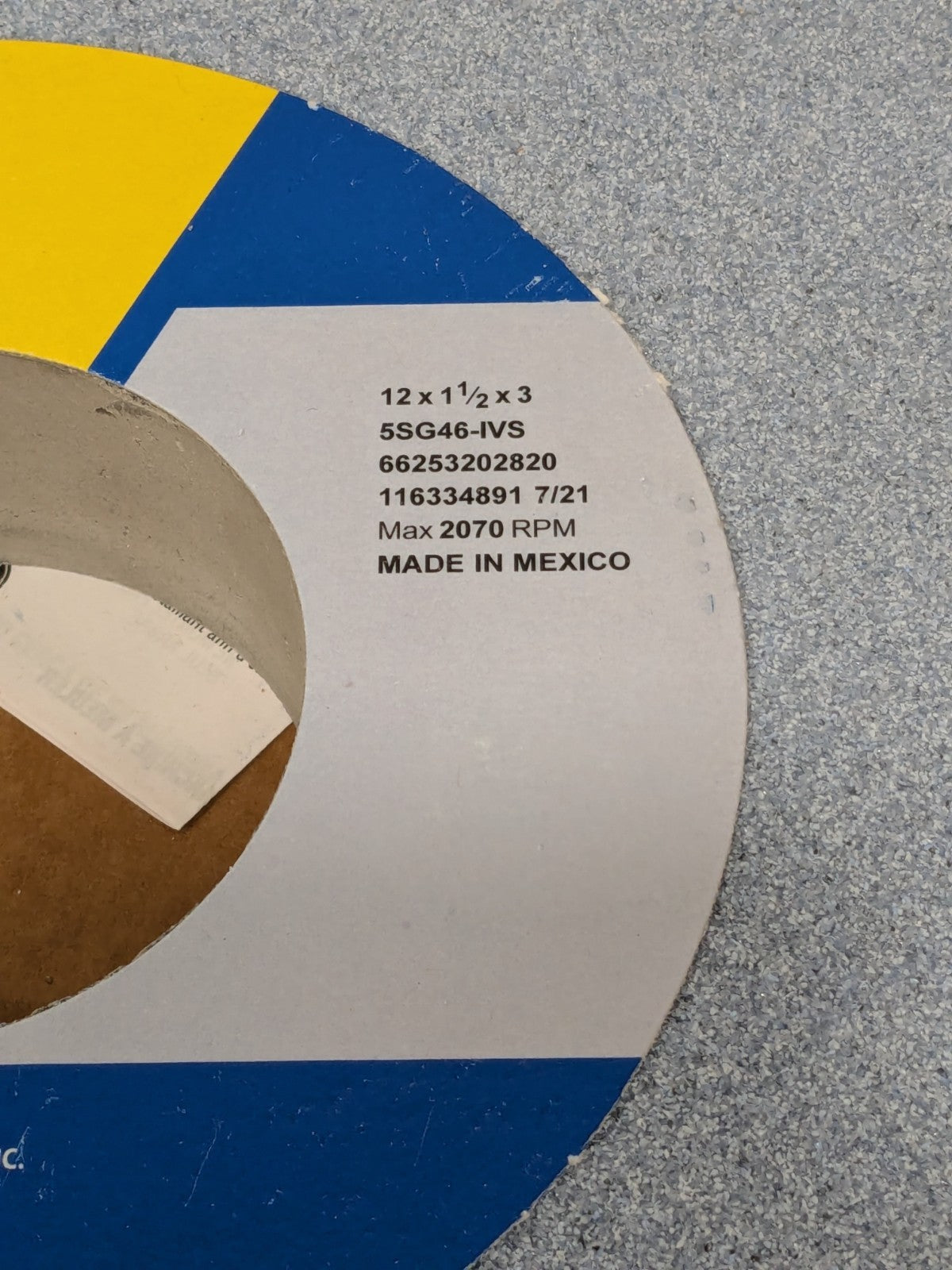 Norton Surface Grinding Wheel: 12" Dia, 1-1/2" Thick, 3" Arbor, 46G 66253202820