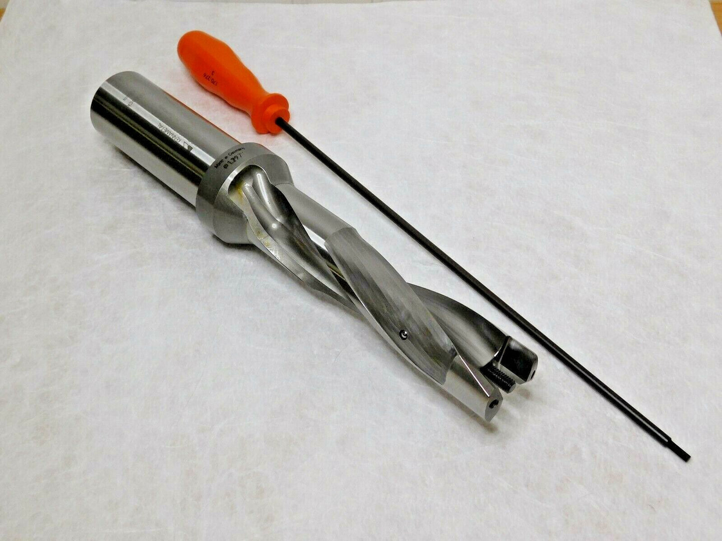 Kennametal Replaceable Tip Drill 3xD 32.94 to 33.94mm Diam 1616099