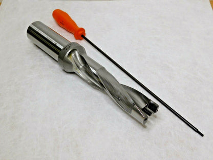 Kennametal Replaceable Tip Drill 3xD 32.94 to 33.94mm Diam 1616099