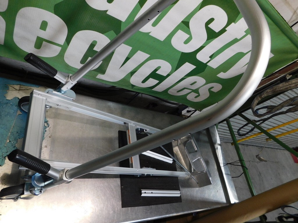VESTIL Hand Truck: 20-1/2" Wide, 19" Deep PARTS/REPAIR/INCOMPLETE  ALUM-CONV