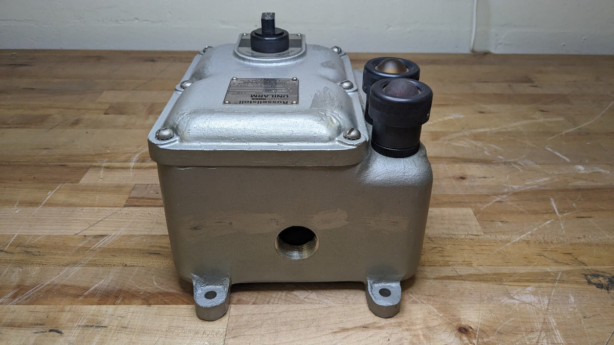 RUSSELL &amp; STOLL SAEP-2 UNILARM B64 5A 115V