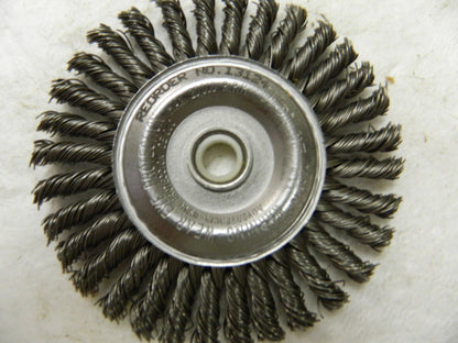 Weiler Knotted Steel Wheel Brush   QTY 5 STBA-432