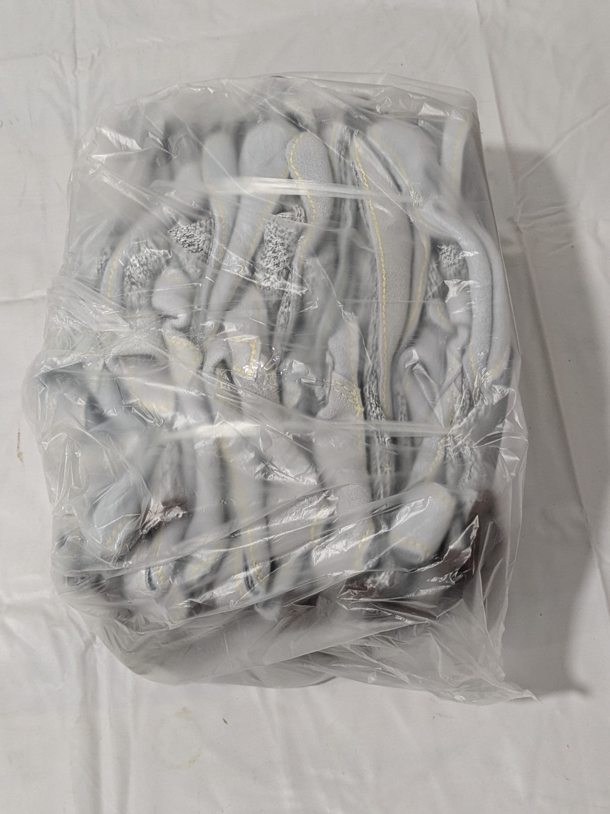 Ansell Cut, Puncture &amp; Abrasion-Resistant Glove Sz Large 12 Pairs 48703090
