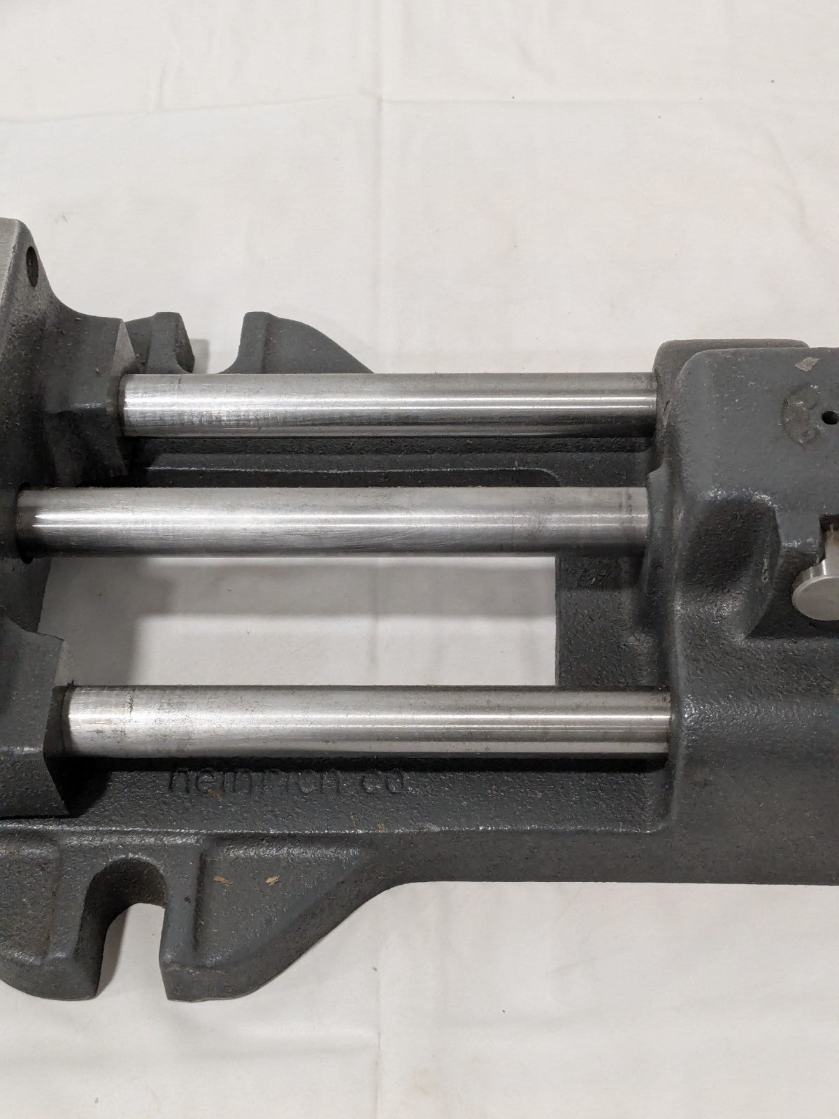Heinrich Horizontal Drill Press Vise: 6" Jaw Width, 6-3/16" Jaw Opening 6-SV