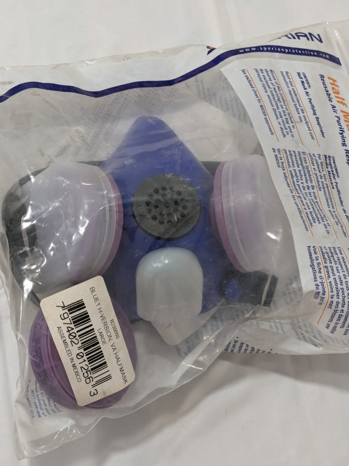 Sperian Half Facepiece Blue 1H - Size Large B230050