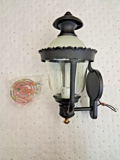 Progress Lighting Black Incandescent Outdoor Wall Light P5719-31