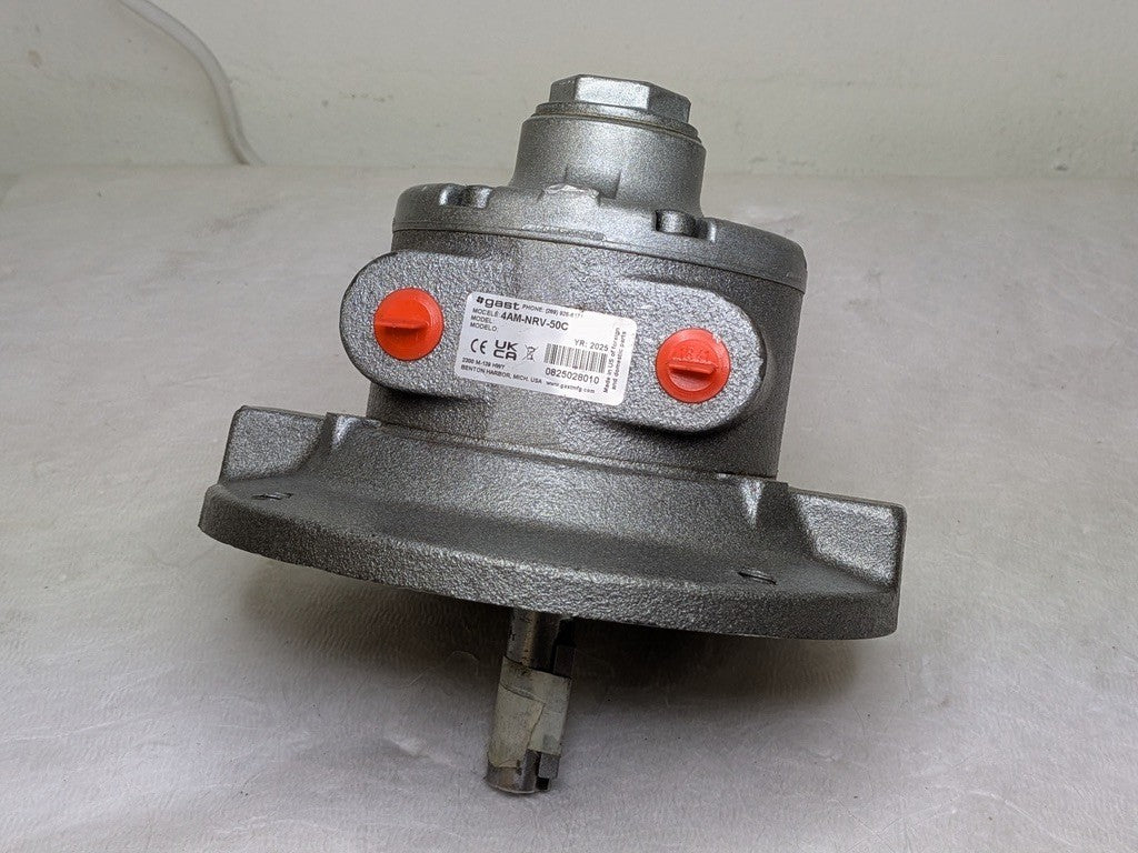 Gast Flanged Air Motor 1.5 HP 5/8" Reversible Shaft 3000 RPM Max. 4AM-NRV-50C
