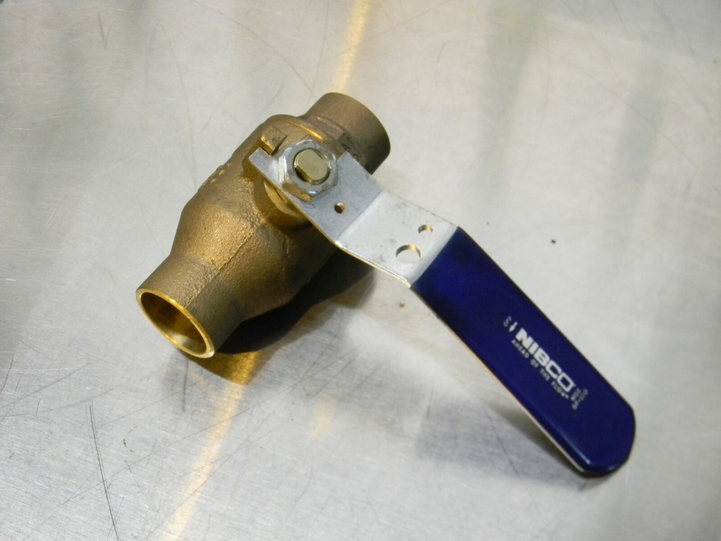 Nibco Standard Full Port Bronze Ball Valve 1-1/4" Pipe 600 PSI Max. S-585-7