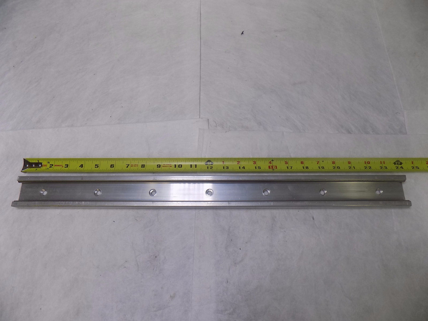 Pacific Bearing Roller Rail System 24" OAL x 1-1/8" OAW 847 Lb. Cap. #