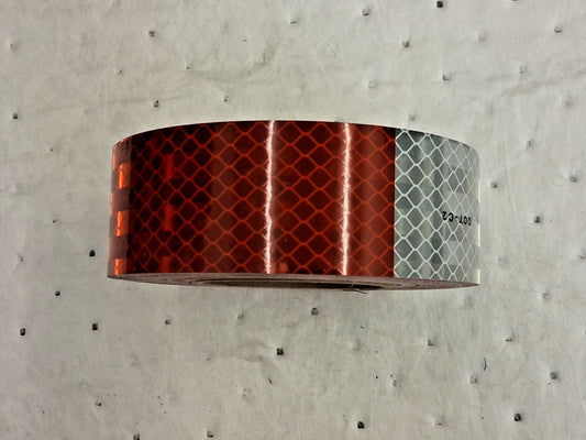 3M Red/White Reflective OSHA Conspicuity Tape 1-1/2" Wide 7100175825