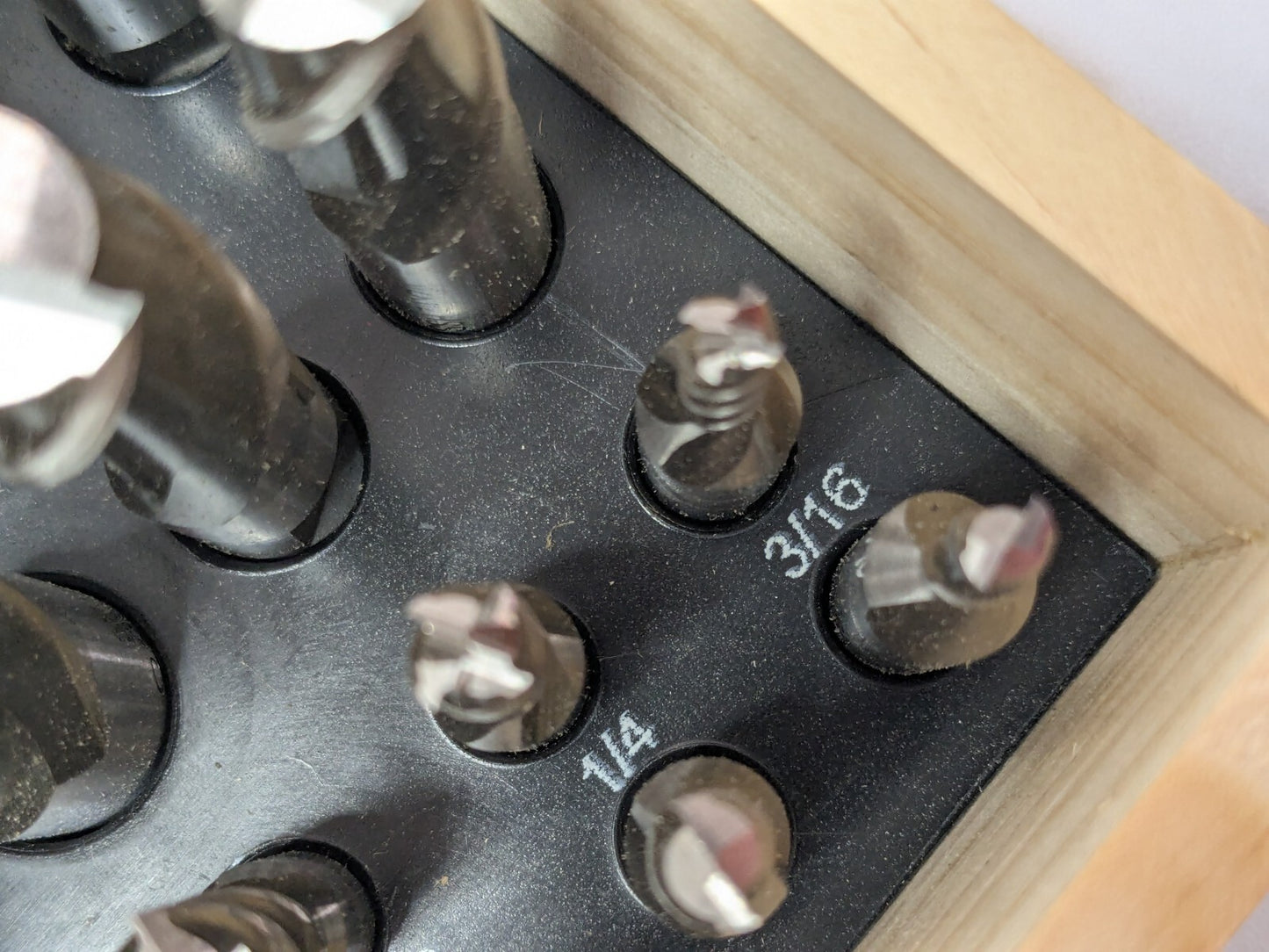 20 Piece End Mill Set Square End Cobalt Uncoated Single End 2&4FL 723-2520