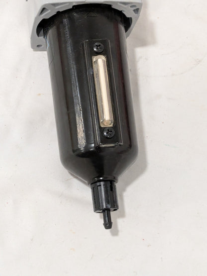 Wilkerson Standard Compressed Air Lubricator: 1/2" Port, 110 CFM L28-04-KL00B