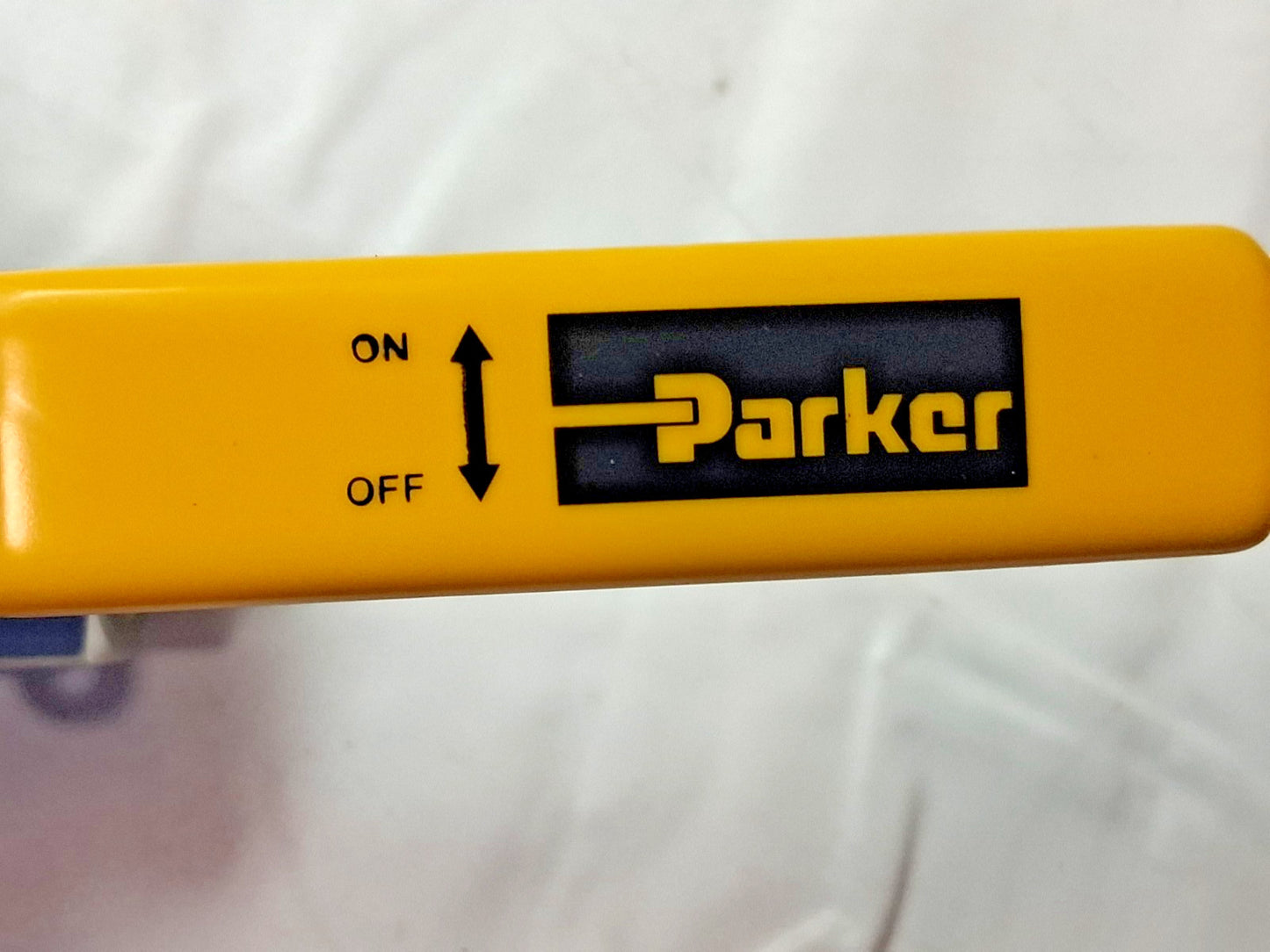 Parker Standard Manual Ball Valve 1/2" Pipe Full Port XVP502SS-8