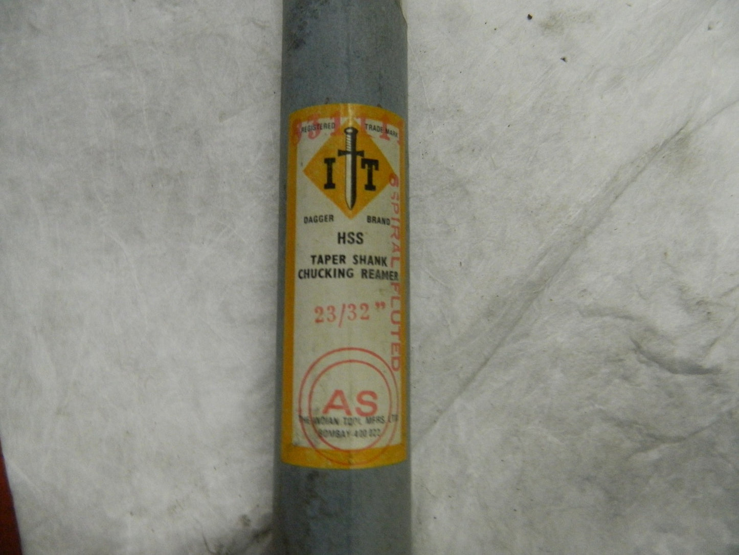 Dagger Brand Chucking Reamer 23/32" Diameter LH Spiral HSS 8FL 831111