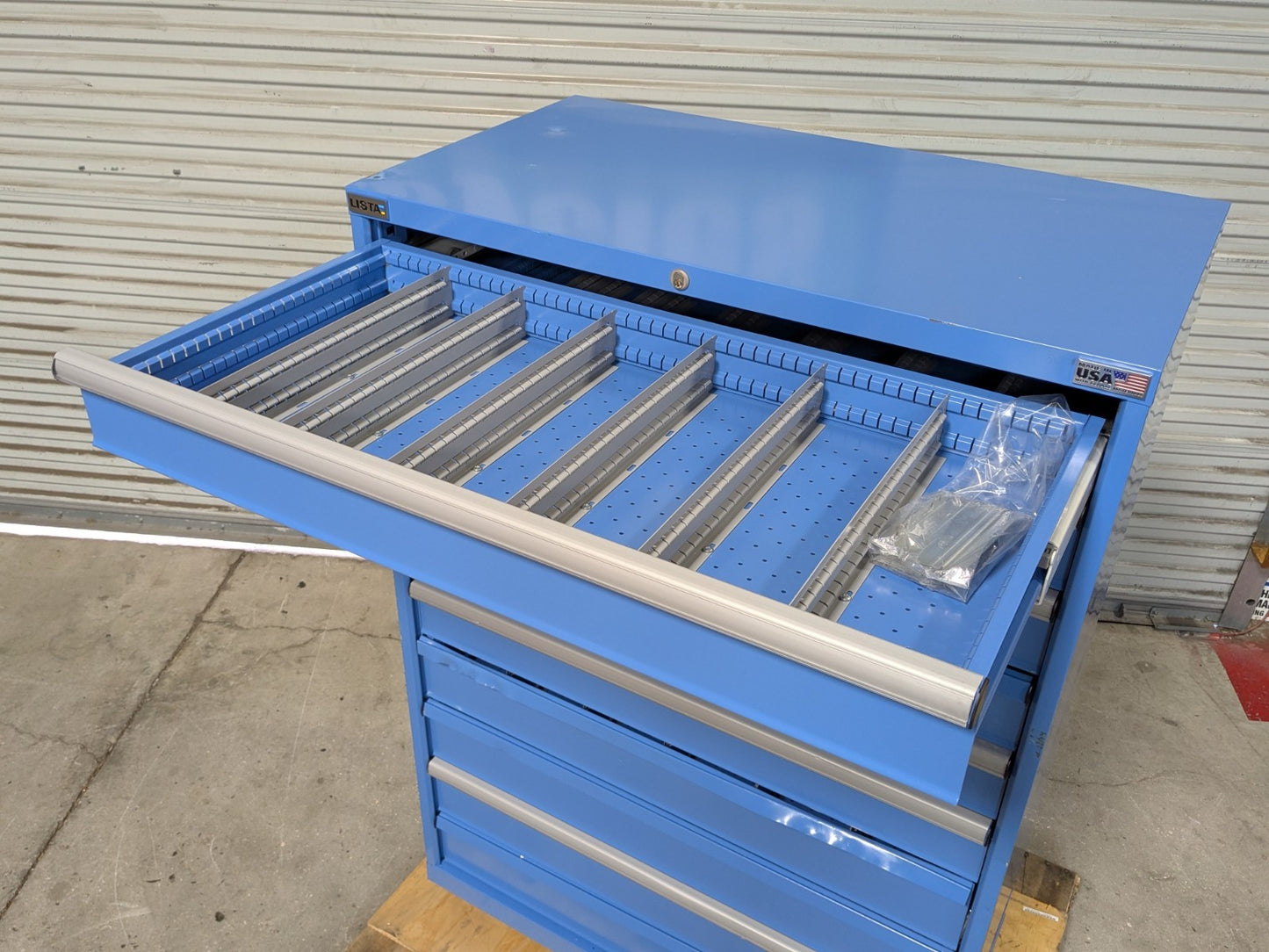 Lista Modular Storage Cabinet 10 Drawer 59 x 40 x 22 Steel Blue  SCRATCH N DENT