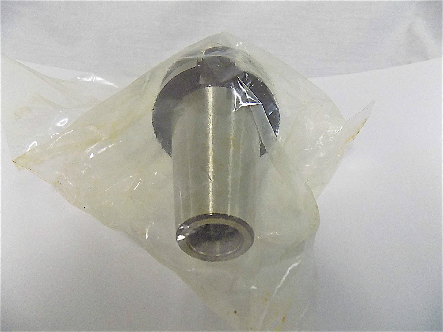 Accupro BT40 Taper Shank End Mill Holder 2.56 Projection 5/8 Hole Dia 582396