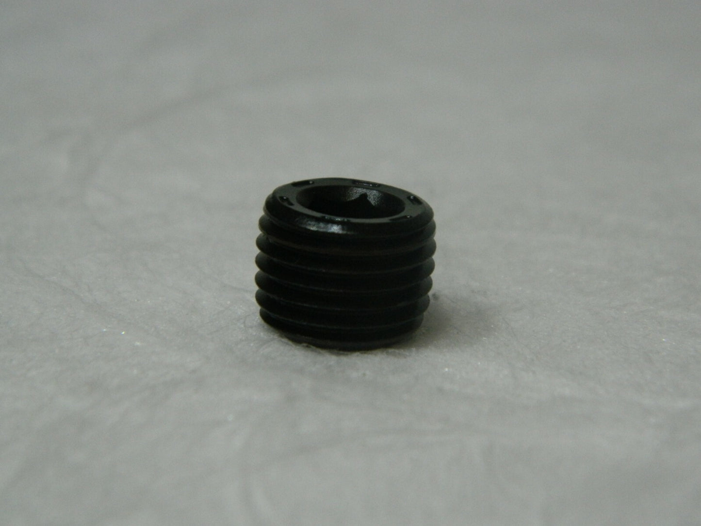 Brighton Alloy Steel Socket Pressure Plug 1/4-18 13/32" OAL Qty 100 233007-100