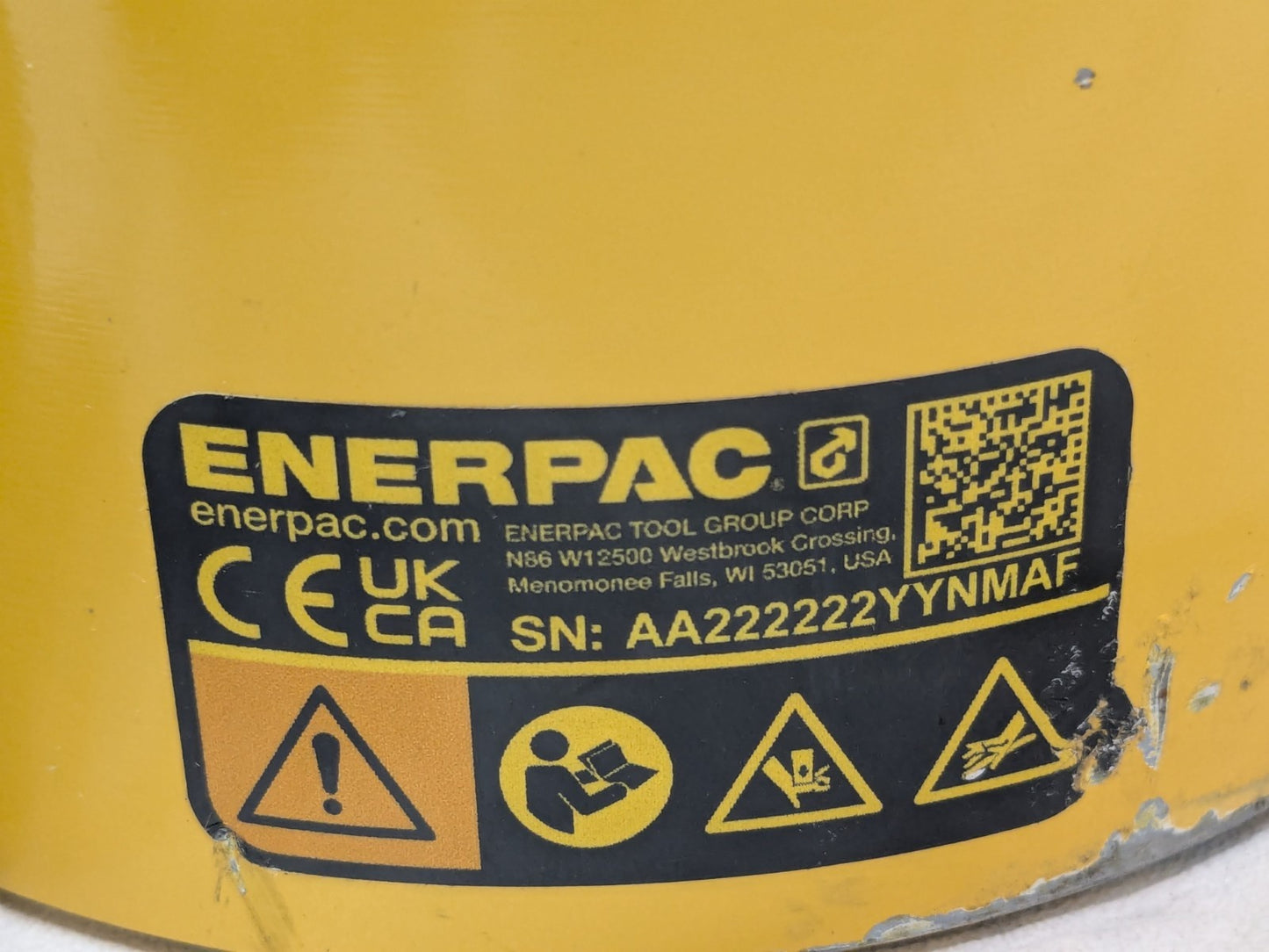 Enerpac Single-Acting Hollow Plunger Cylinder 30T 10000 PSI RCH302