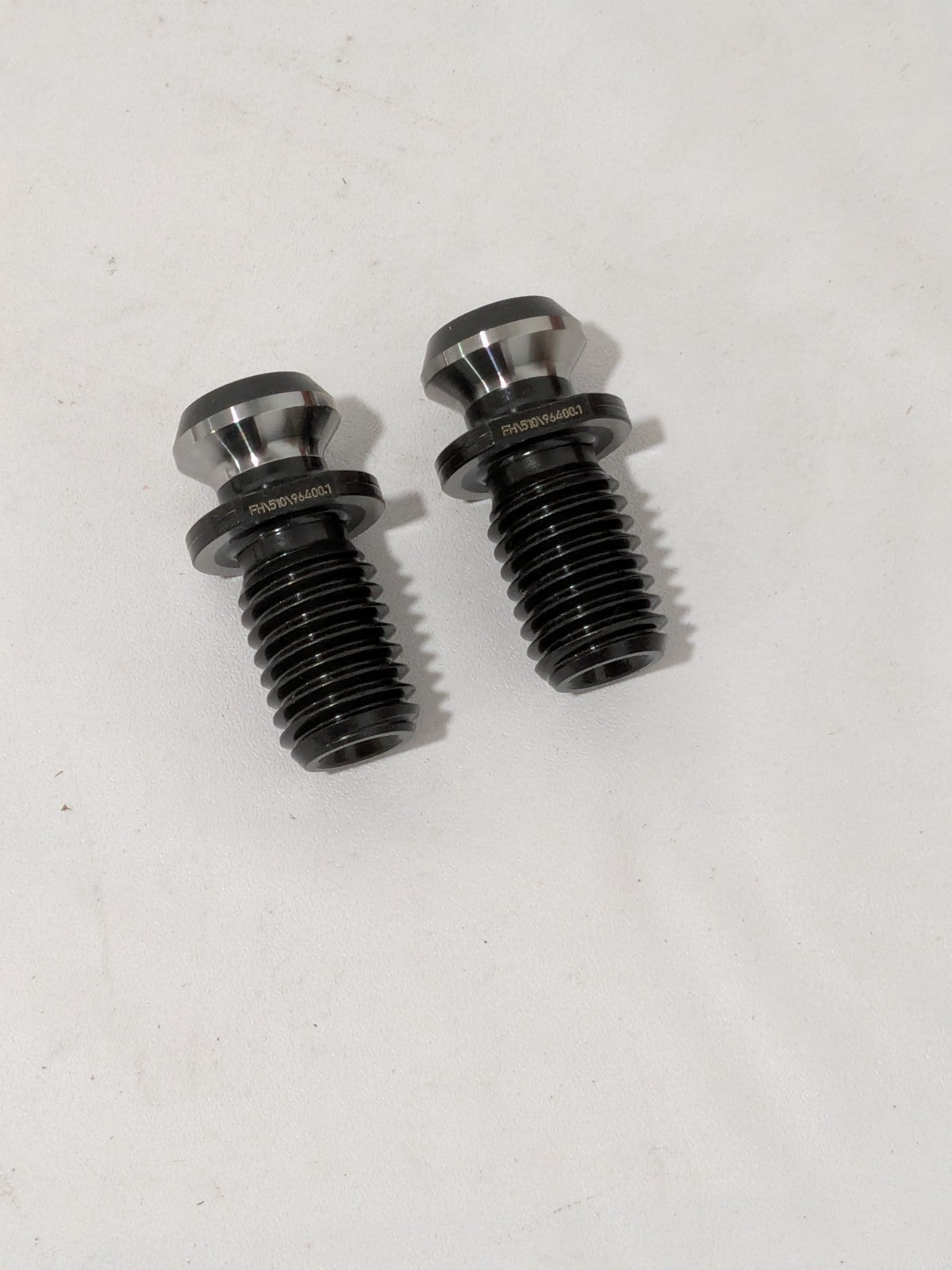 (2) Accupro Retention Knob CAT40 5/8-11 Thread, 45 ° 0.74" Knob Dia 88.510.40.AP