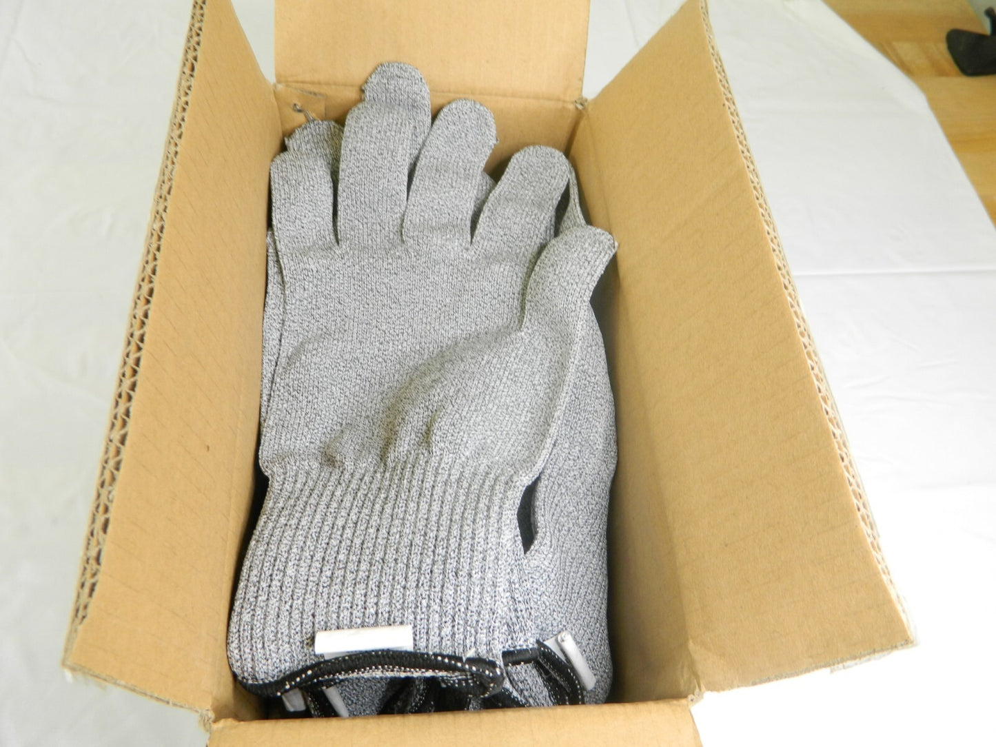 ANSELL Cut &amp; Abrasion-Resistant Gloves Sz XL, ANSI Cut A6 Qty 12 PCS 74-048-