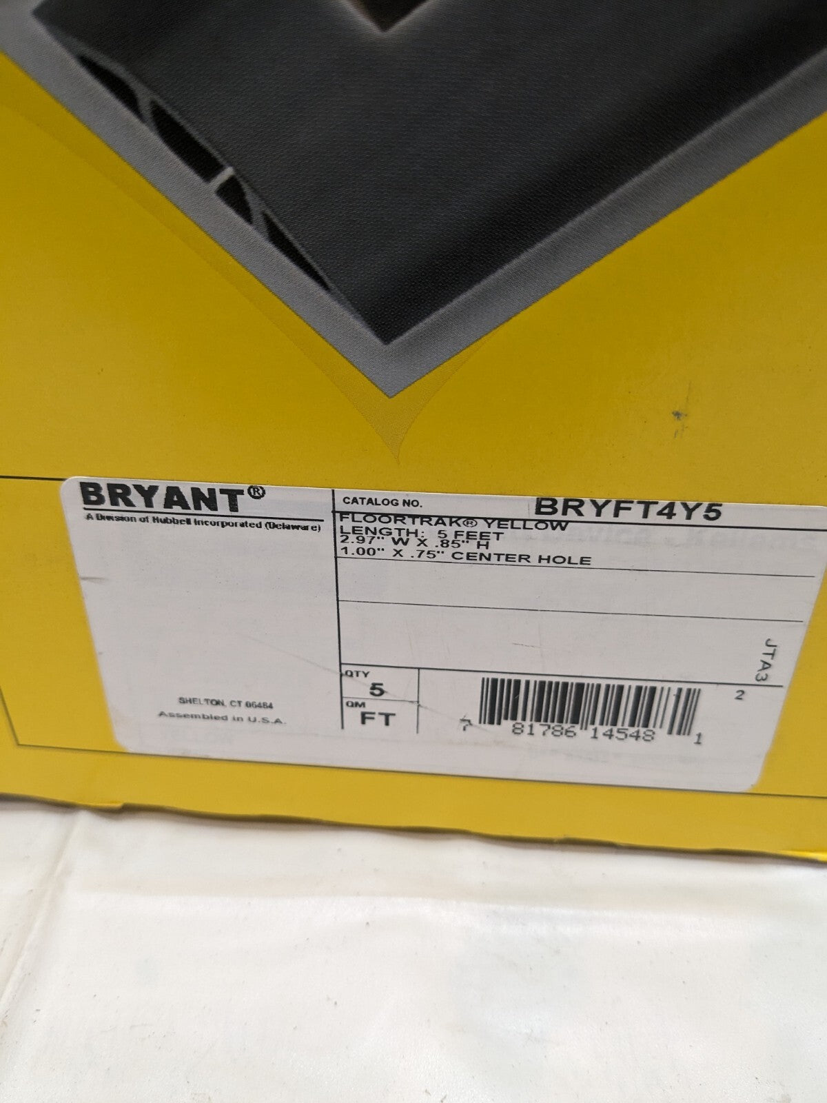 Bryant Floor Cable Cover: PVC, 1 Channel, 3/4 Max Cable Dia, 5' Long BRYFT4Y5