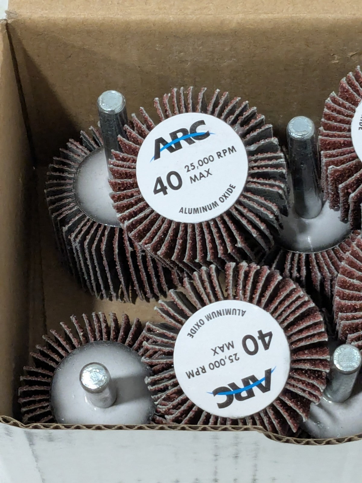 ARC Mounted Flap Wheel: 1-1/2" Dia, 1" Face Width, 40 Grit Qty 10 11232