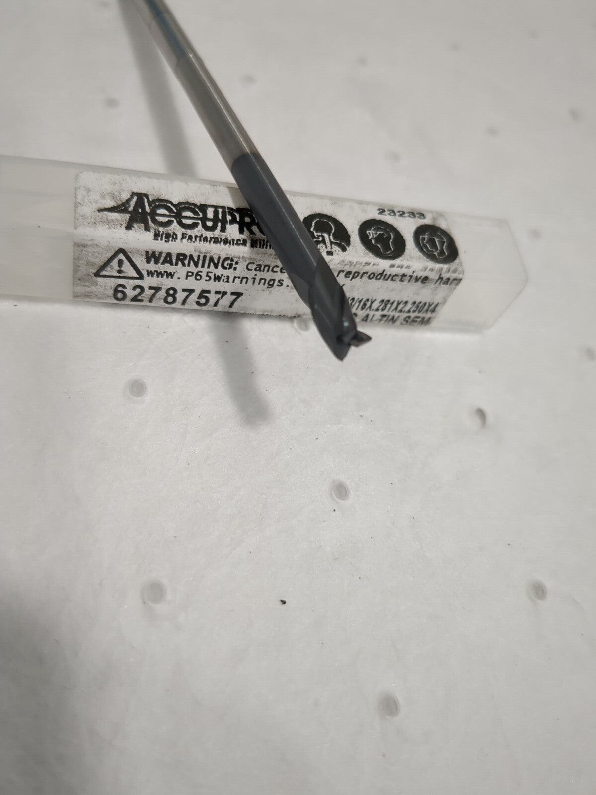 ACCUPRO Square End Mill: 3/16" Dia 3 Fl Solid Carbide 14797324