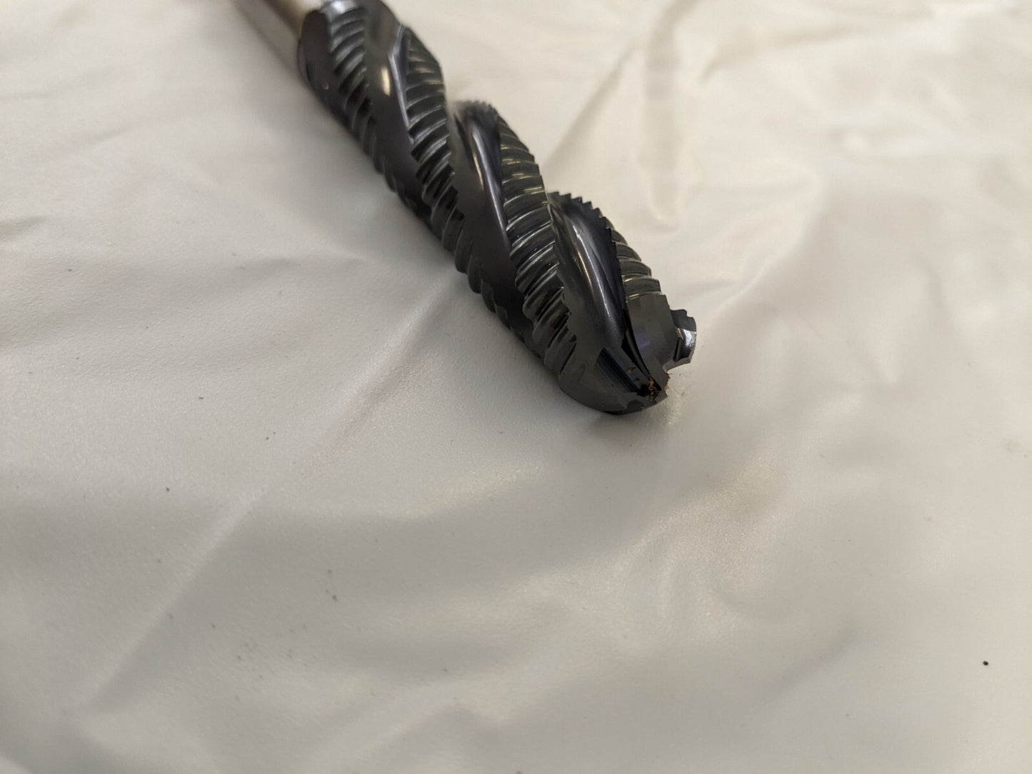 HERTEL Roughing End Mill: 3/4 Dia, 4 Flutes, Single End, Cobalt 75987685