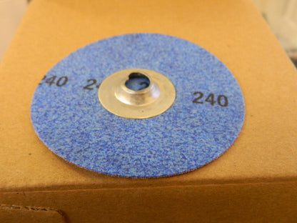 NORTON Quick-Change Discs 50pcs: Speed-Lok TS, 3" Disc Dia, 240 Grit 66261138172