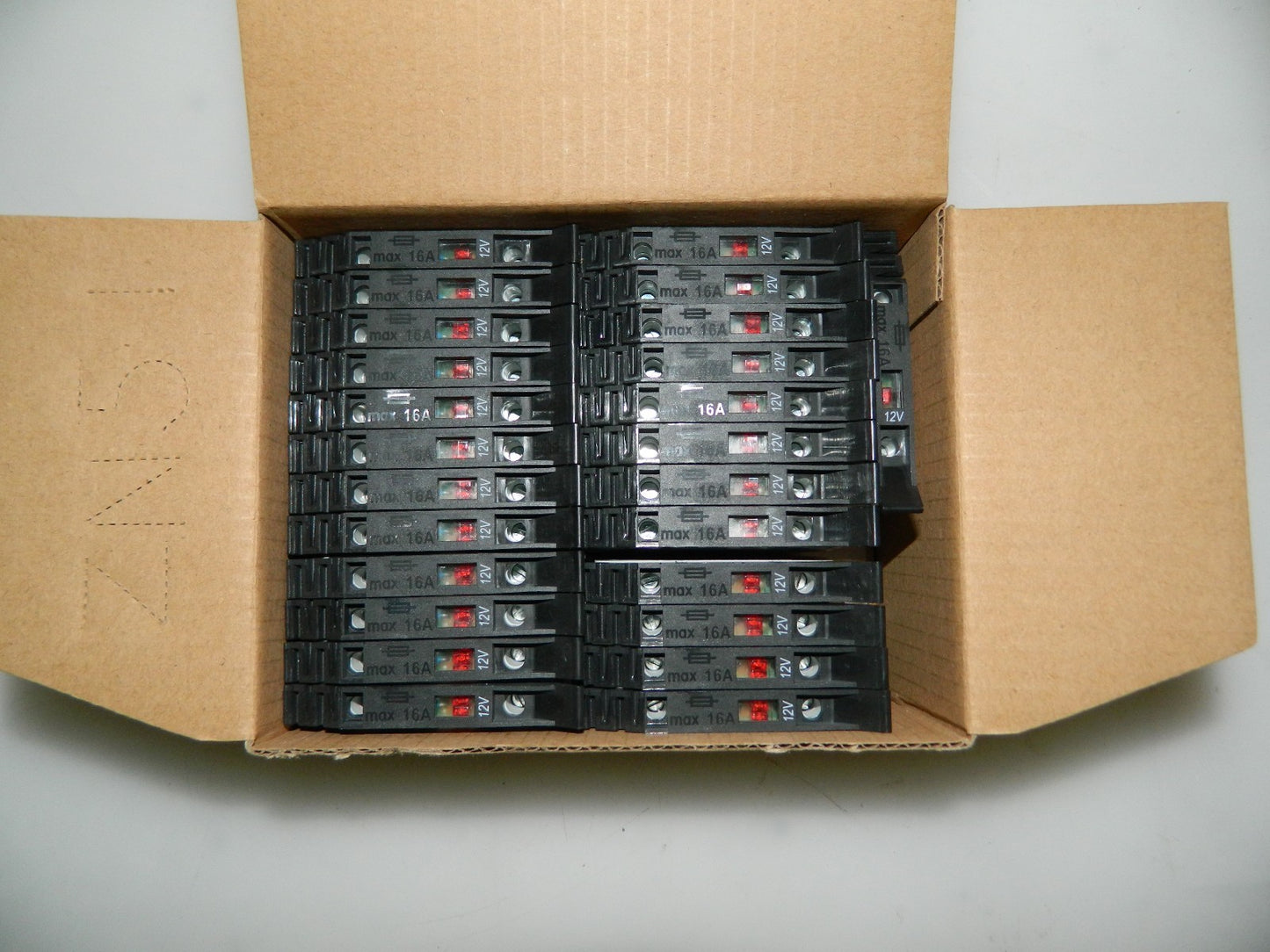 Cooper Bussmann Terminal Block QTY 25   F520STLED12-GY
