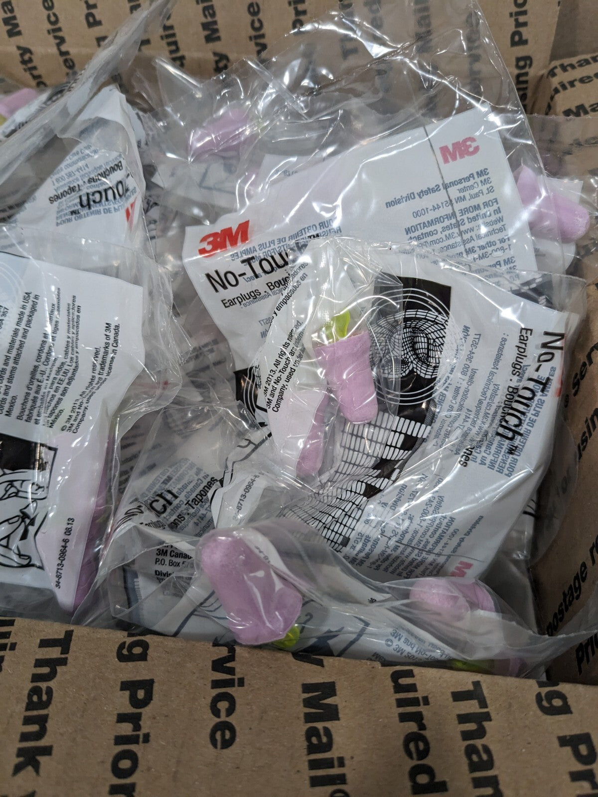 3M Earplugs: 29 dB, Foam, Bell, Roll Down, Uncorded Approx. 100 7000127180