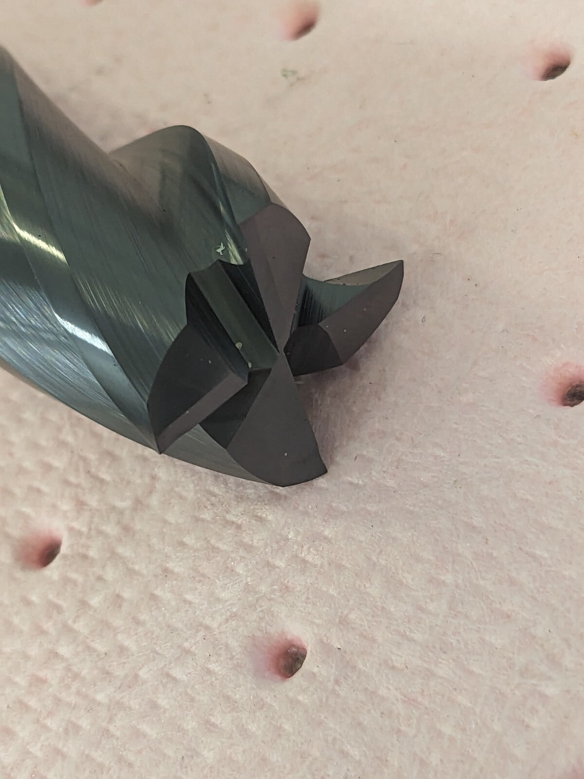KENNAMETAL Square End Mill: 7/8" Dia, 2-1/4" LOC, 4 Fl 6086521