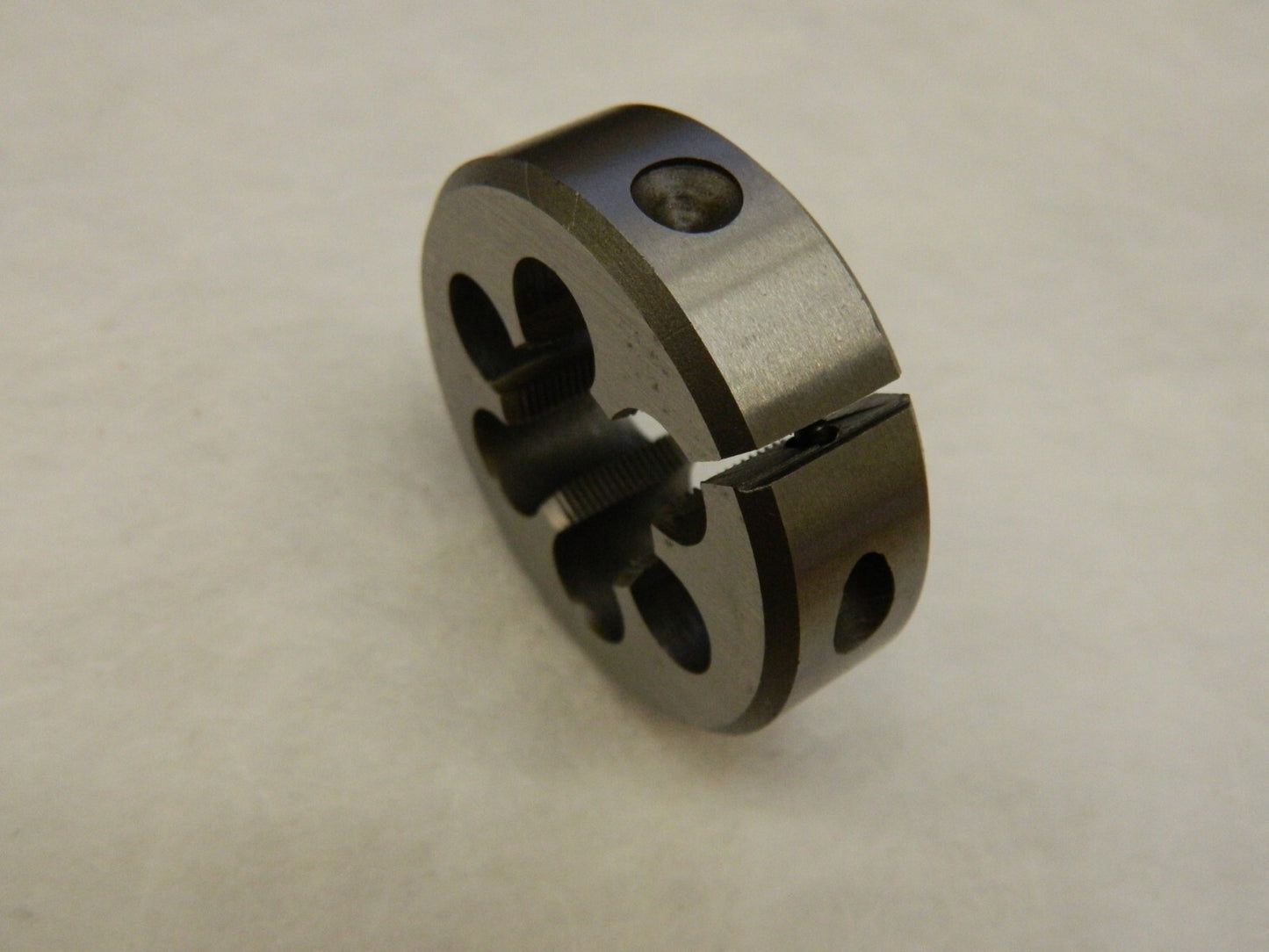 interstate Round Die: 13/16-32, 2 OD, High Speed Steel 315-1316