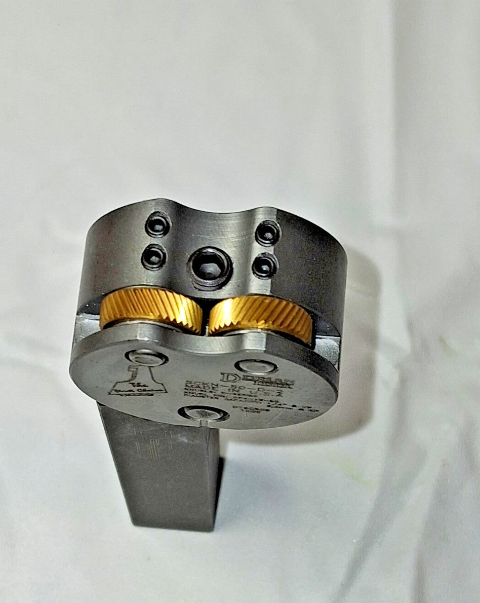 DORIAN Knurling Holder 5/8"SW 4 1/4" OL 2 3/4" SL SCKN-50-D