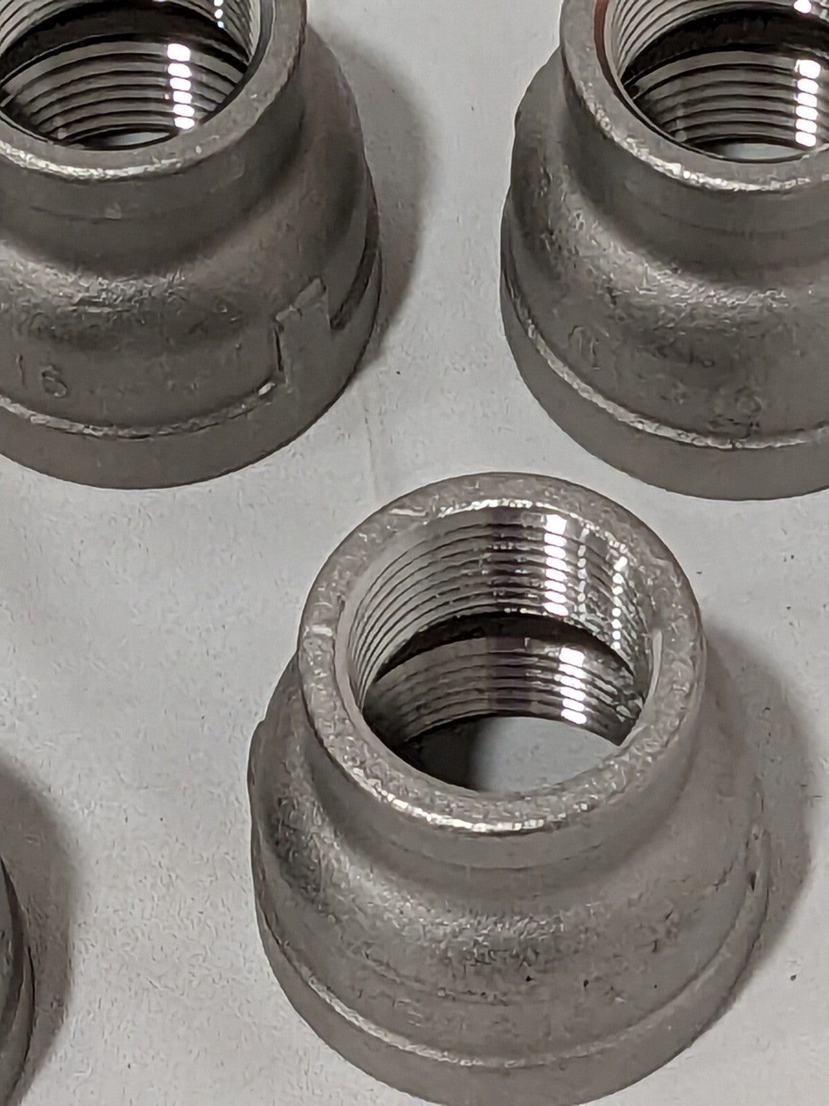 Pipe Reducer: 1 x 3/4" Fitting, 316 Stainless Steel, FNPT x FNPT Qty 5 6RSB