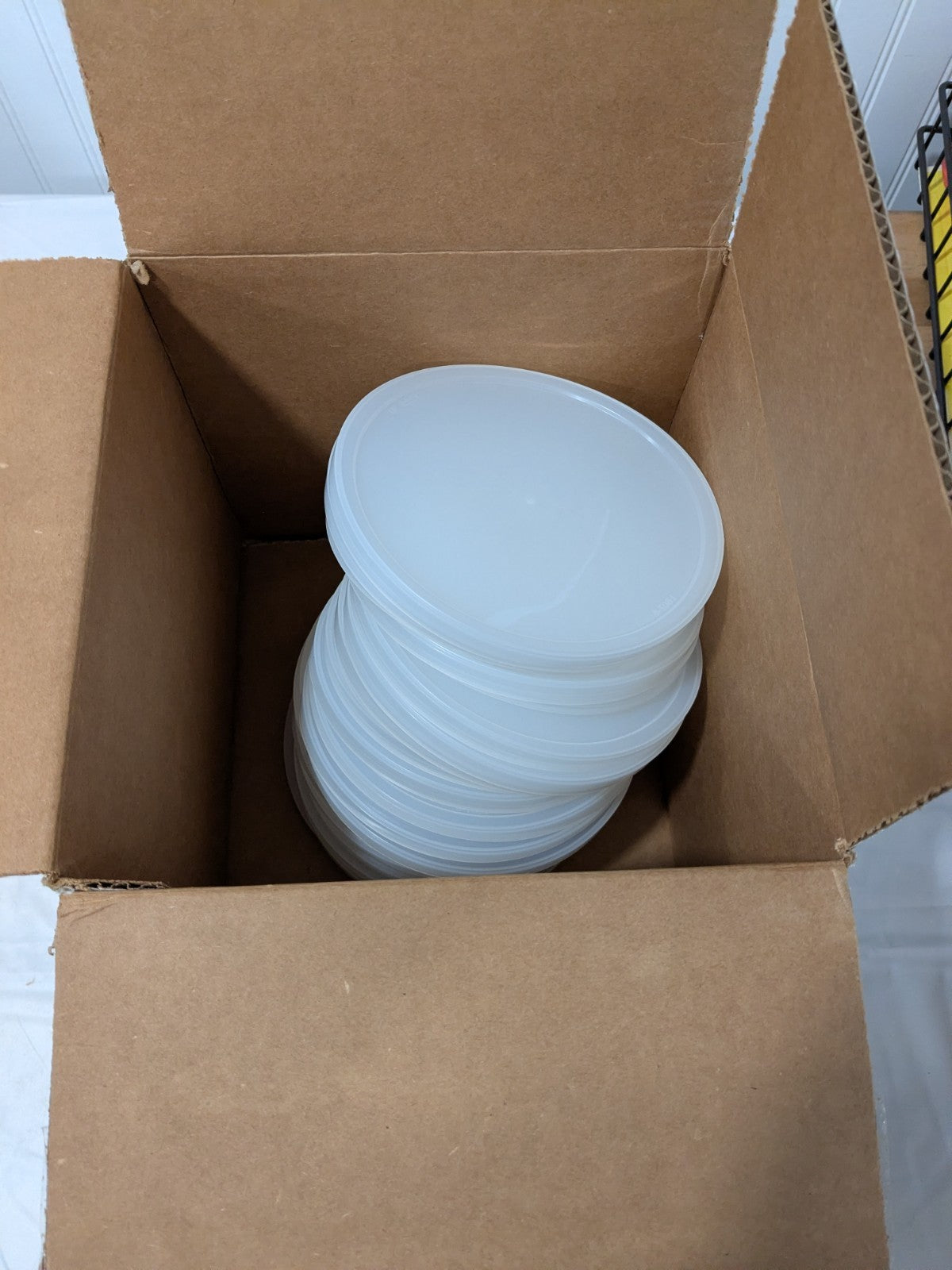 E-Z Mix 2-1/2 Quart 25/PK Lid For Mixing Cup 70086L
