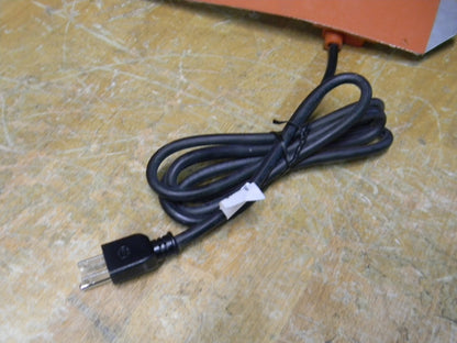 Wrap-Around Drum Heater w/ Thermostat for 30 Gal. Drums 70"F to 425"F 120v