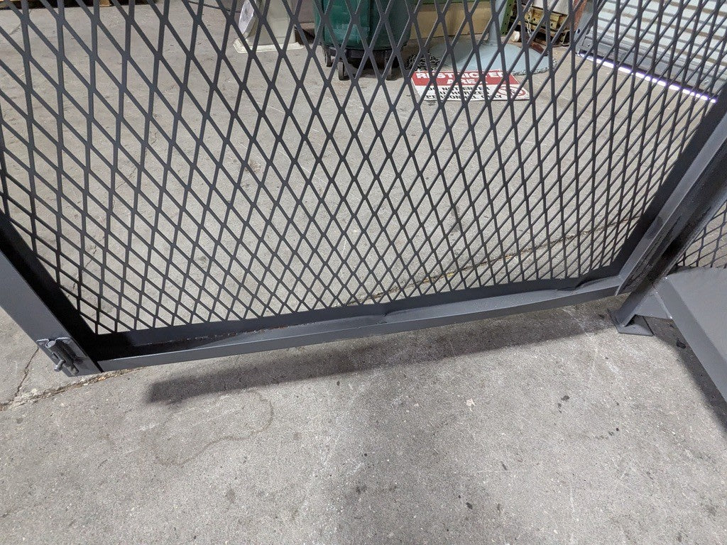 Little Giant Vented Storage Locker 3-Shelf 13 Ga. Welded Steel 78" x 72&quo