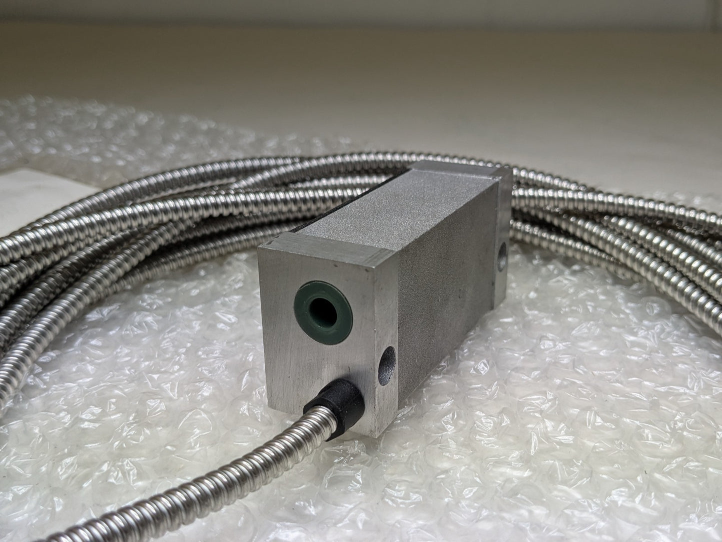 Newall Microsyn 300 Encoder Reader Head w/ Armored Cable M3001009D070