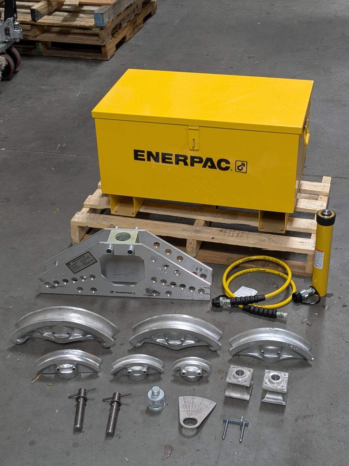 Enerpac Hydraulic Pipe Bender Set 1/2" to 2" Capacity 10 Ton Cylinder STB-101N