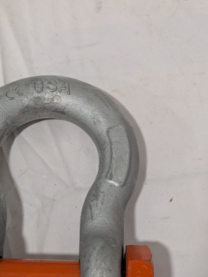 CM Anchor Shackle: Screw Pin, 25000 Working Load Limit M654AG