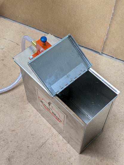 Kool Mist 1 Outlet Spray Mist Coolant System 1 Gal. Stainless Steel Tank USED