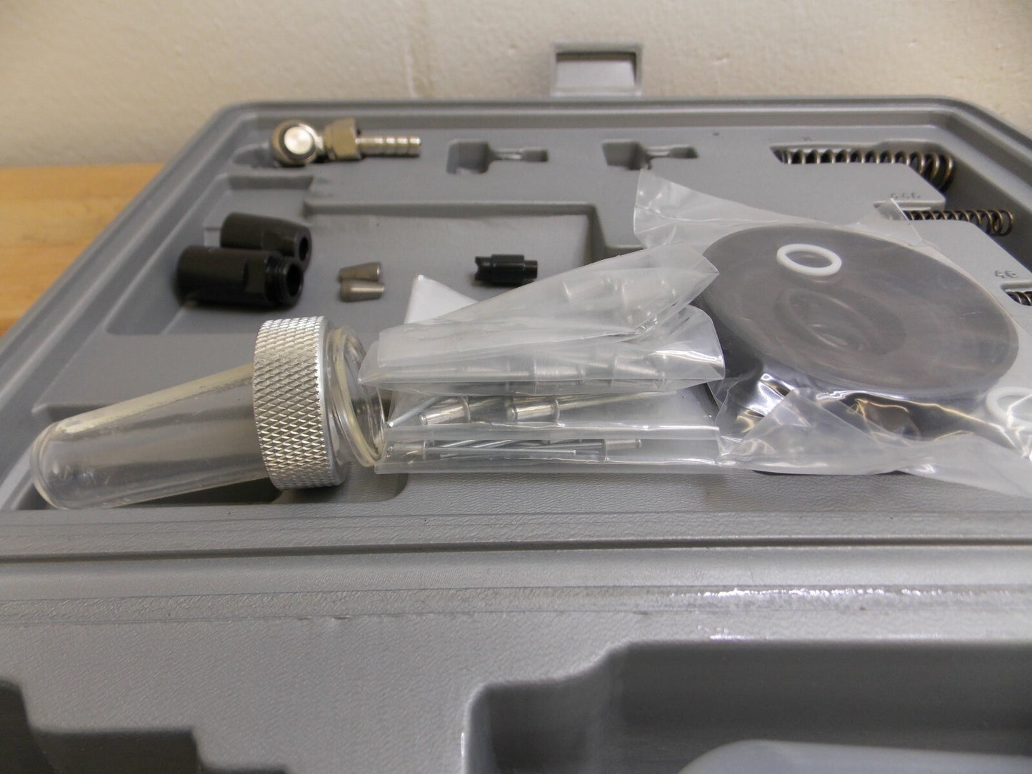 WorkSmart Riveting Hammer 3/16" Cap. 9/16" Stroke 4 CFM 1/4" NPT #WS-PT-0810KSG