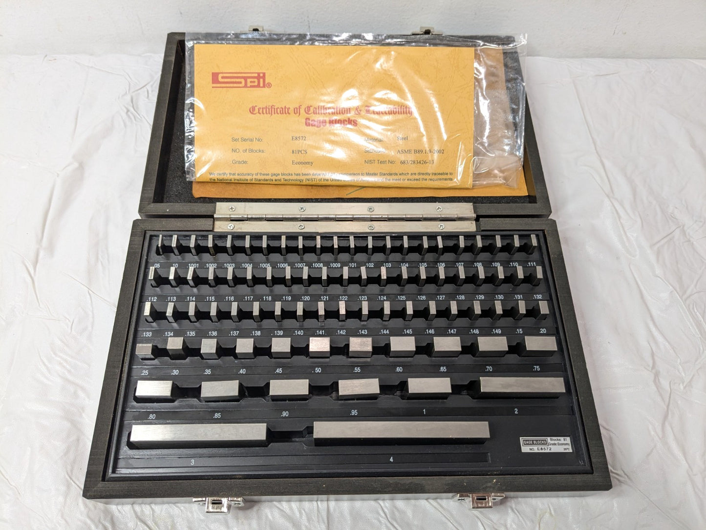 SPI 81 Piece Gage Block Set 0.05 to 4'' Range Economy Grade 30-912-0