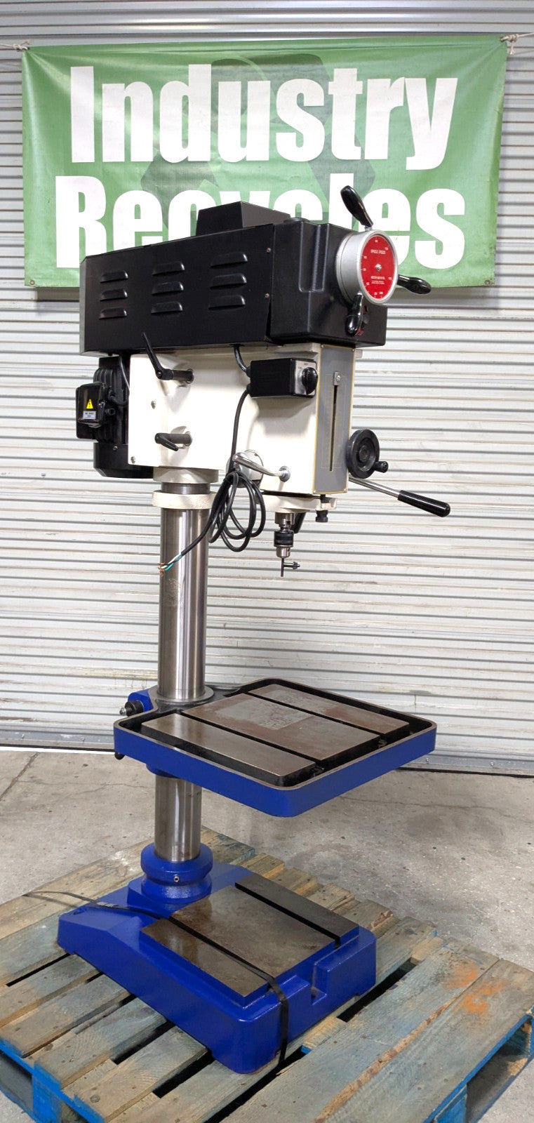 VECTRAX 20" Floor Standing Drill Press 1.5 hp 220V RF-401VS/1  *NOT WORKING*