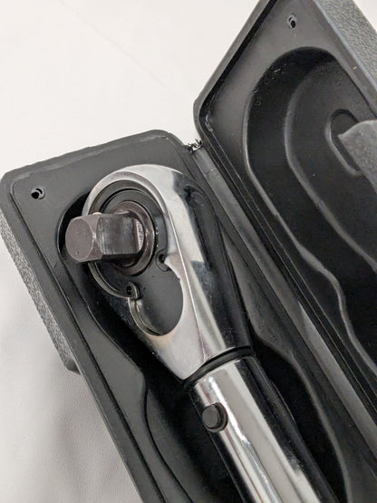 GEARWRENCH Torque Wrench: 1/2 in Drive, Square Drive, Foot Pound 85063M