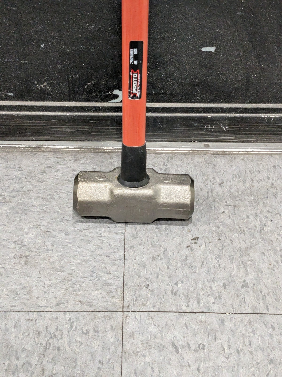 Proto 8 Lb Head, 32" Long Sledge Hammer Steel Head, Fiberglass Handle J1437G