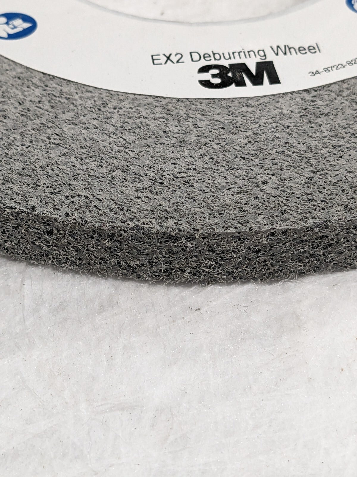 3M EX2 Deburring Wheel, 8 in x 1/2 in x 3 in 8S FIN, 7010366637