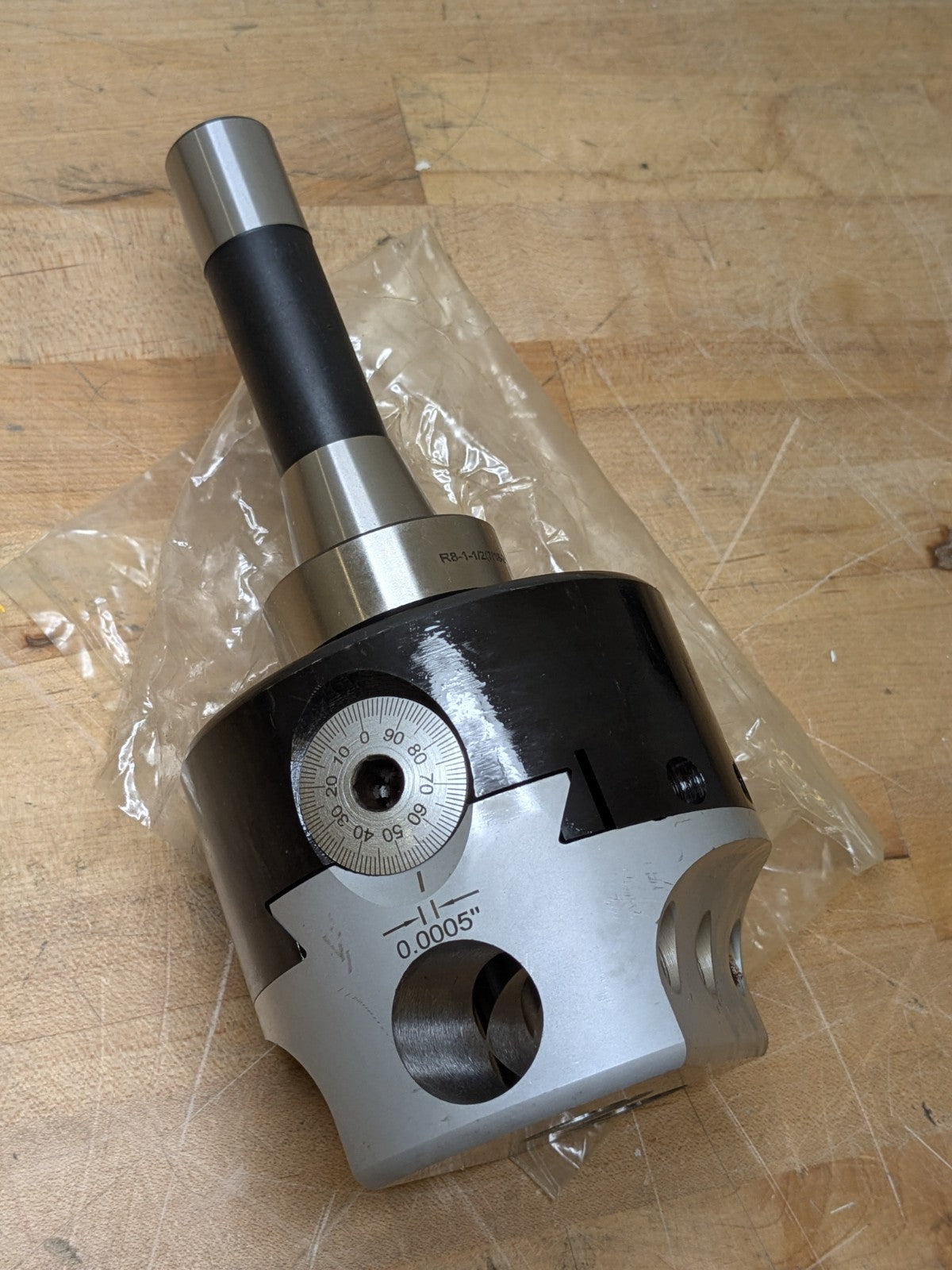 Manual Offset Boring Head w/ R8 Shank 4" Body Diameter 1-1/2-18 Threaded Mo